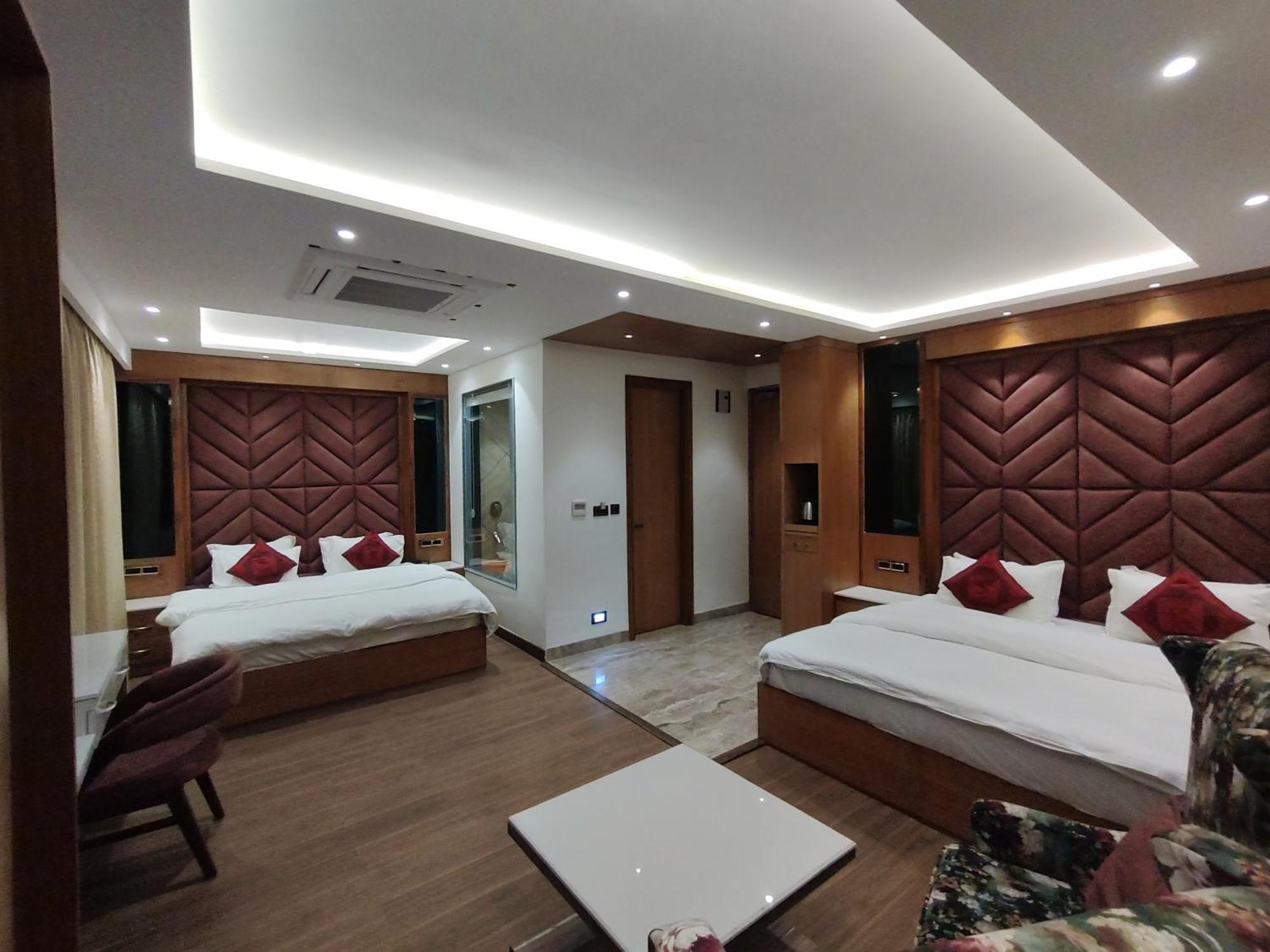 Sagrika Resort דלהאוזי מראה חיצוני תמונה
