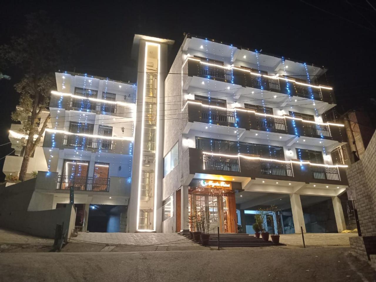 Sagrika Resort דלהאוזי מראה חיצוני תמונה