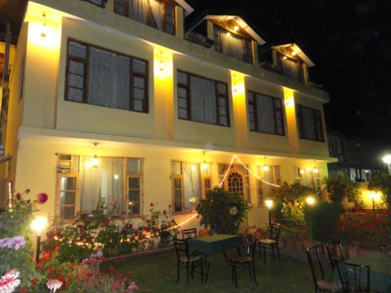 Sagrika Resort דלהאוזי מראה חיצוני תמונה
